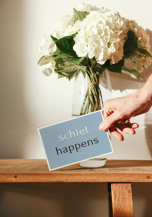 Postkarte Shiet Happens